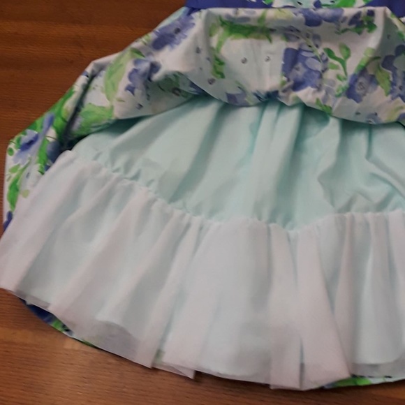 dress - Picture 3 of 5